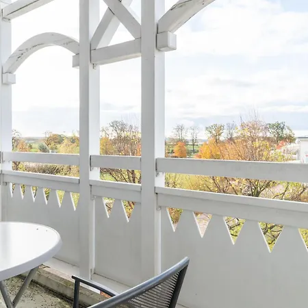 428, Seepark Apartment *